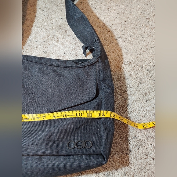 Ogio Cross Body Tablet Bag - Picture 5 of 7